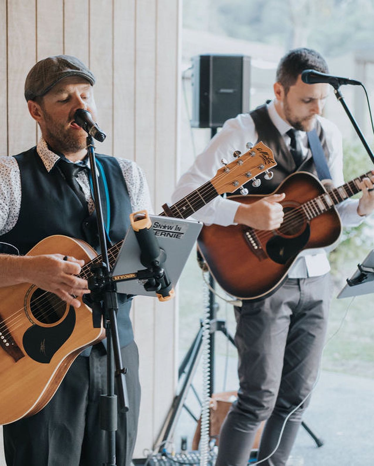 SUNSHINE COAST WEDDING SHOWCASE – SNOW IN FERNIE